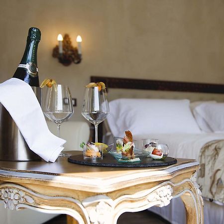 סטרסה Boutique Hotel Elvezia מראה חיצוני תמונה